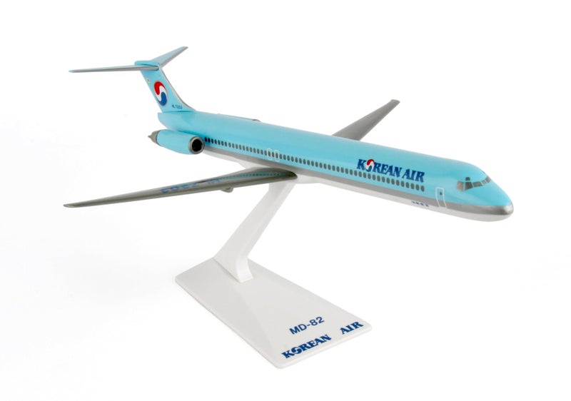 Flight Miniatures Korean Air Mcdonnell Douglas MD-82 1:200 Scale Display Model